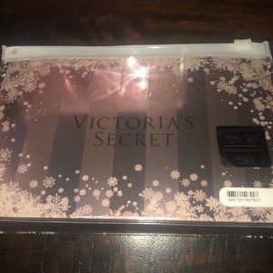Victoria's Secret Makeup - Vs pink holiday flavored lip gloss set Victoria's Secret Makeup - Vs pink holiday flavored lip gloss set
